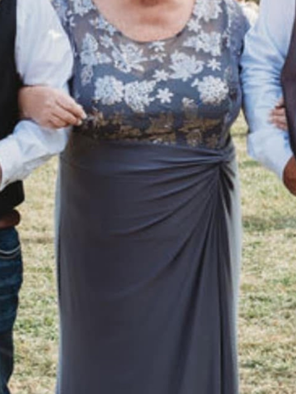 Dress - Picture 4 of 6